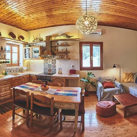 The Guund House شقة *